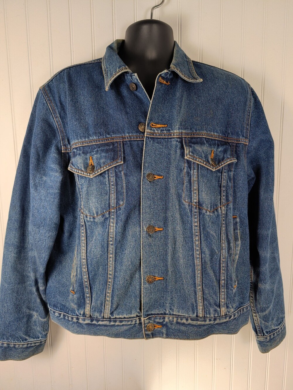 Vintage Masterpiece Apparel Blue Denim Trucker Jacket Medium Wash Size Large